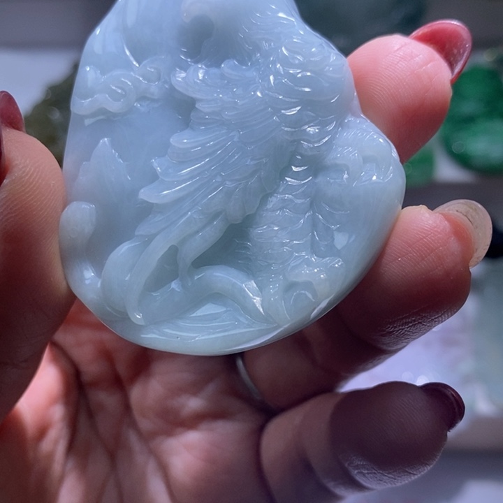 【闪购商品】翡翠未镶嵌颈饰鹰