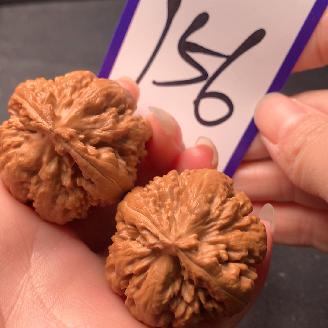 文玩核桃吊坠霸王