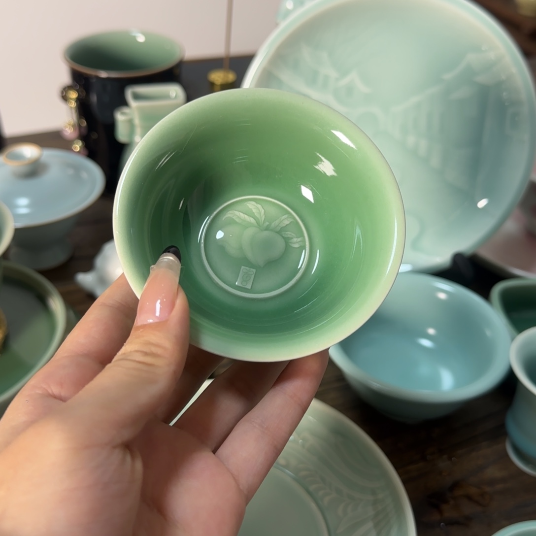 月***)龙泉青瓷梅子青主人杯