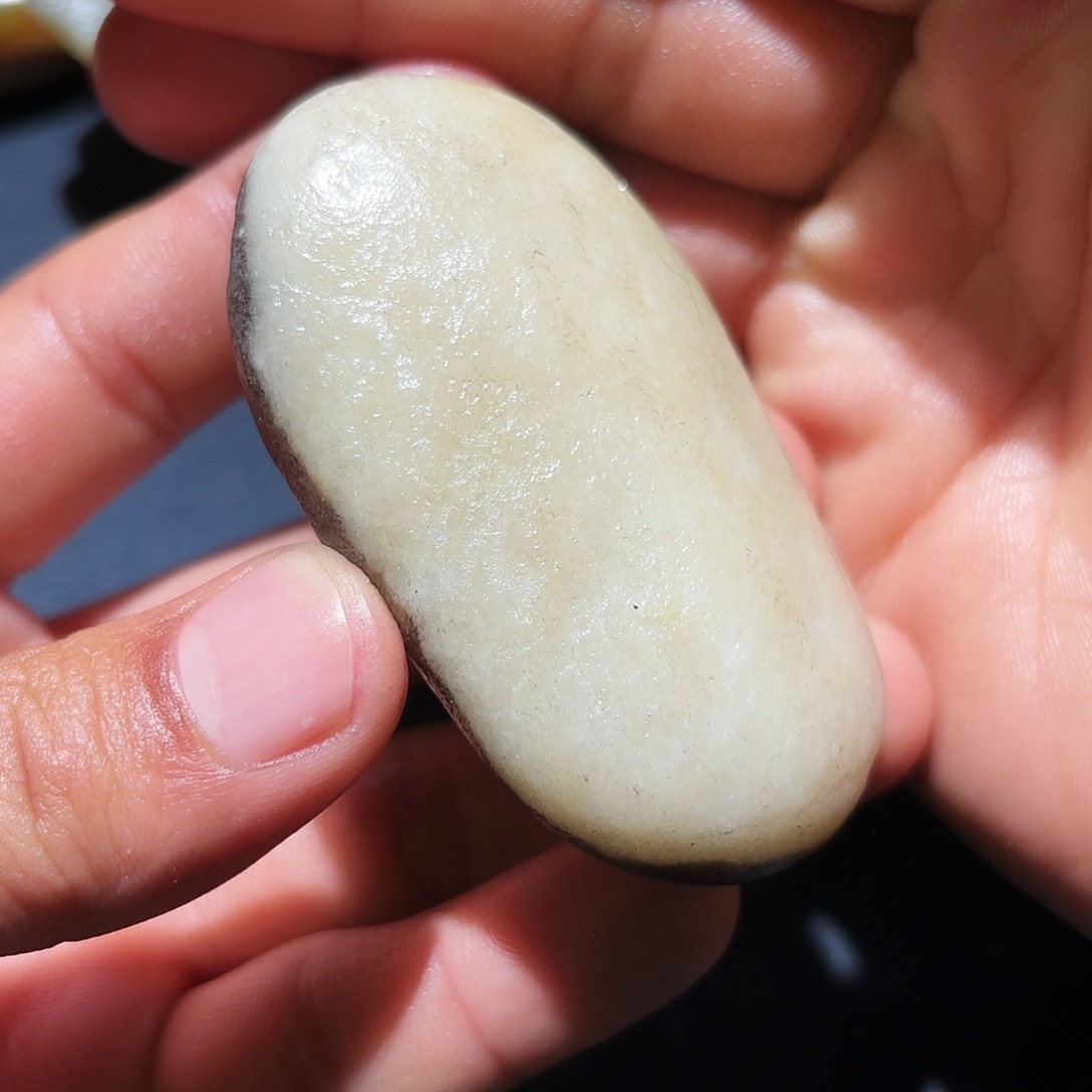 和田玉未镶嵌珠宝奇石