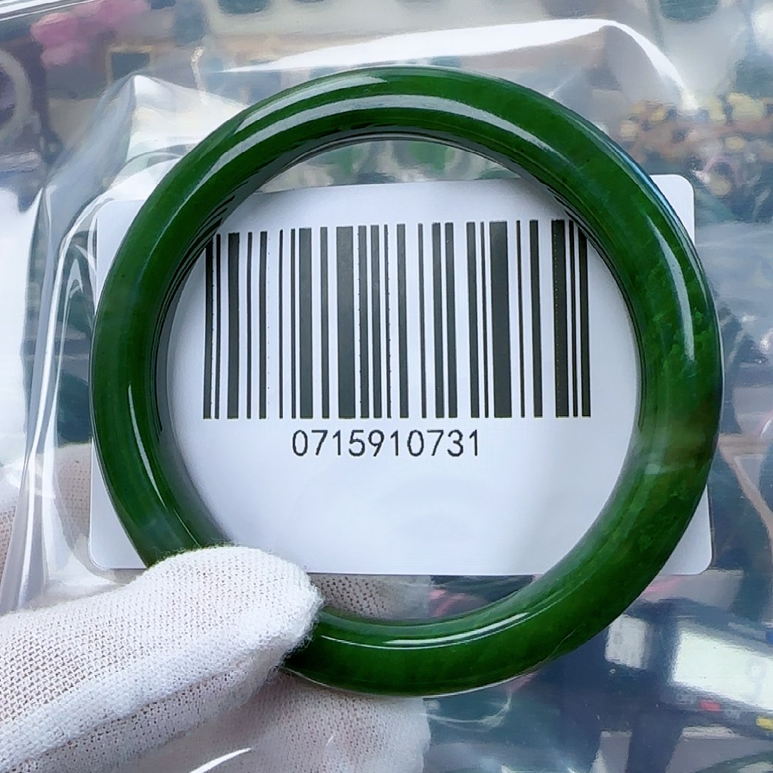 和田玉（碧玉）手镯未镶嵌58