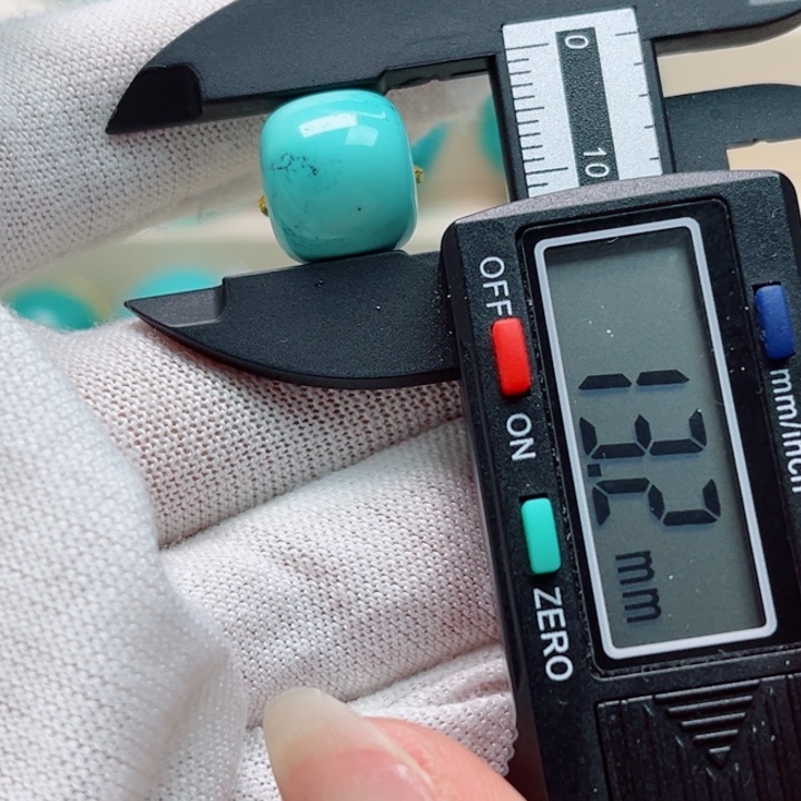 绿松石珠宝未镶嵌