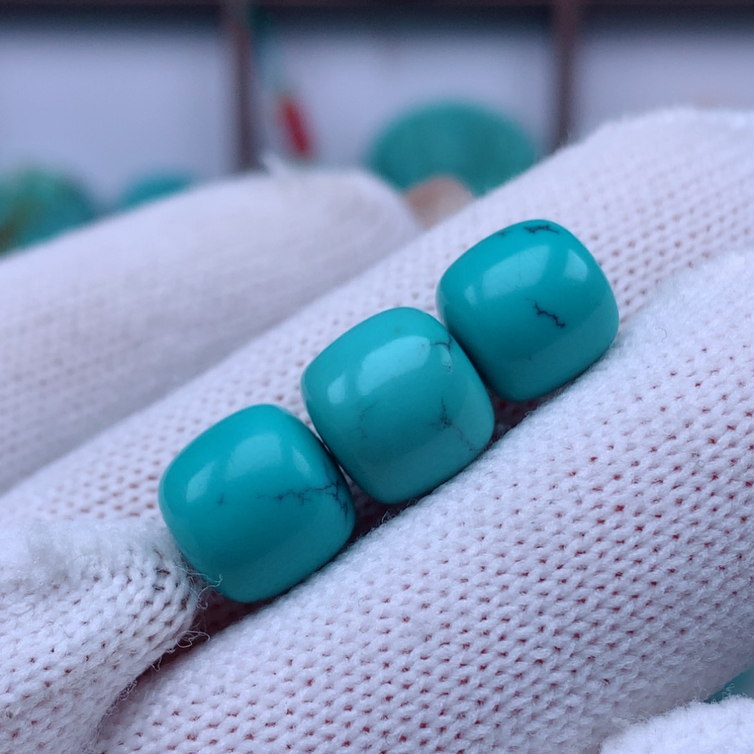 绿松石珠宝奇石未镶嵌兔**跑