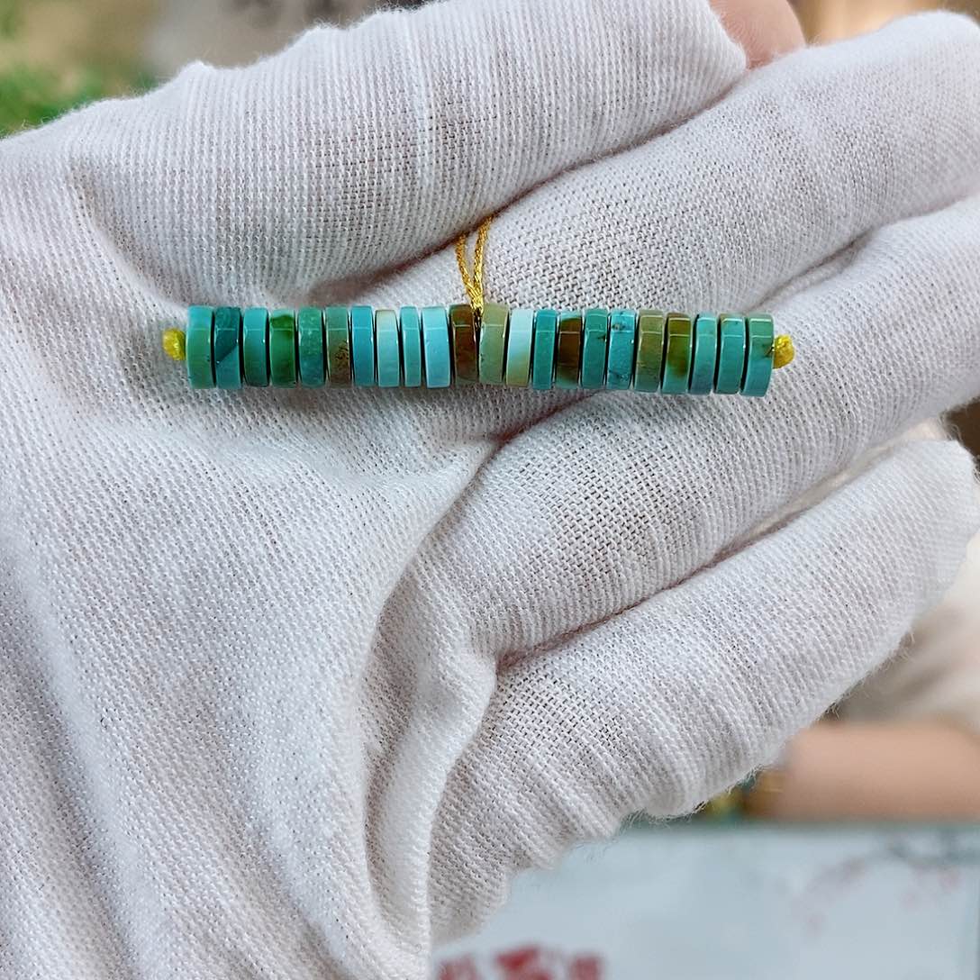 未镶嵌绿松石珠宝奇石