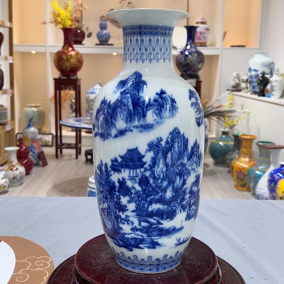 陶摆件35.5cm青花山水冬瓜瓶