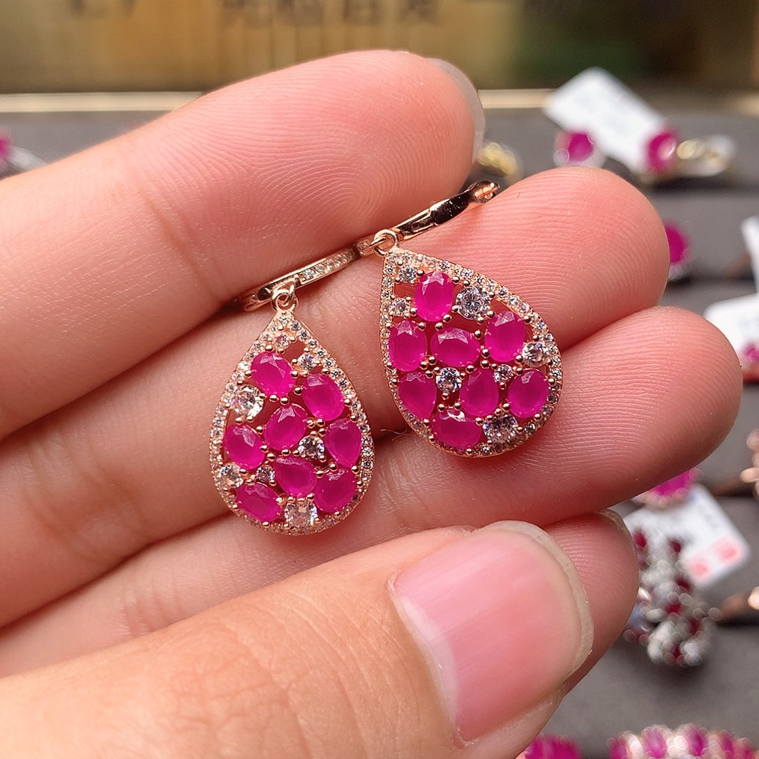 红宝石耳饰银S925镶嵌