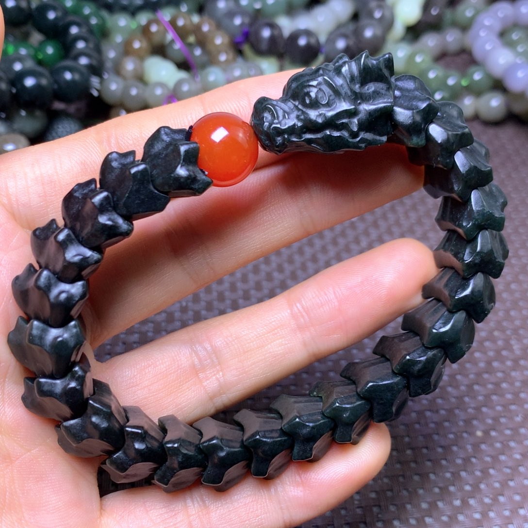 和田玉未镶嵌手串