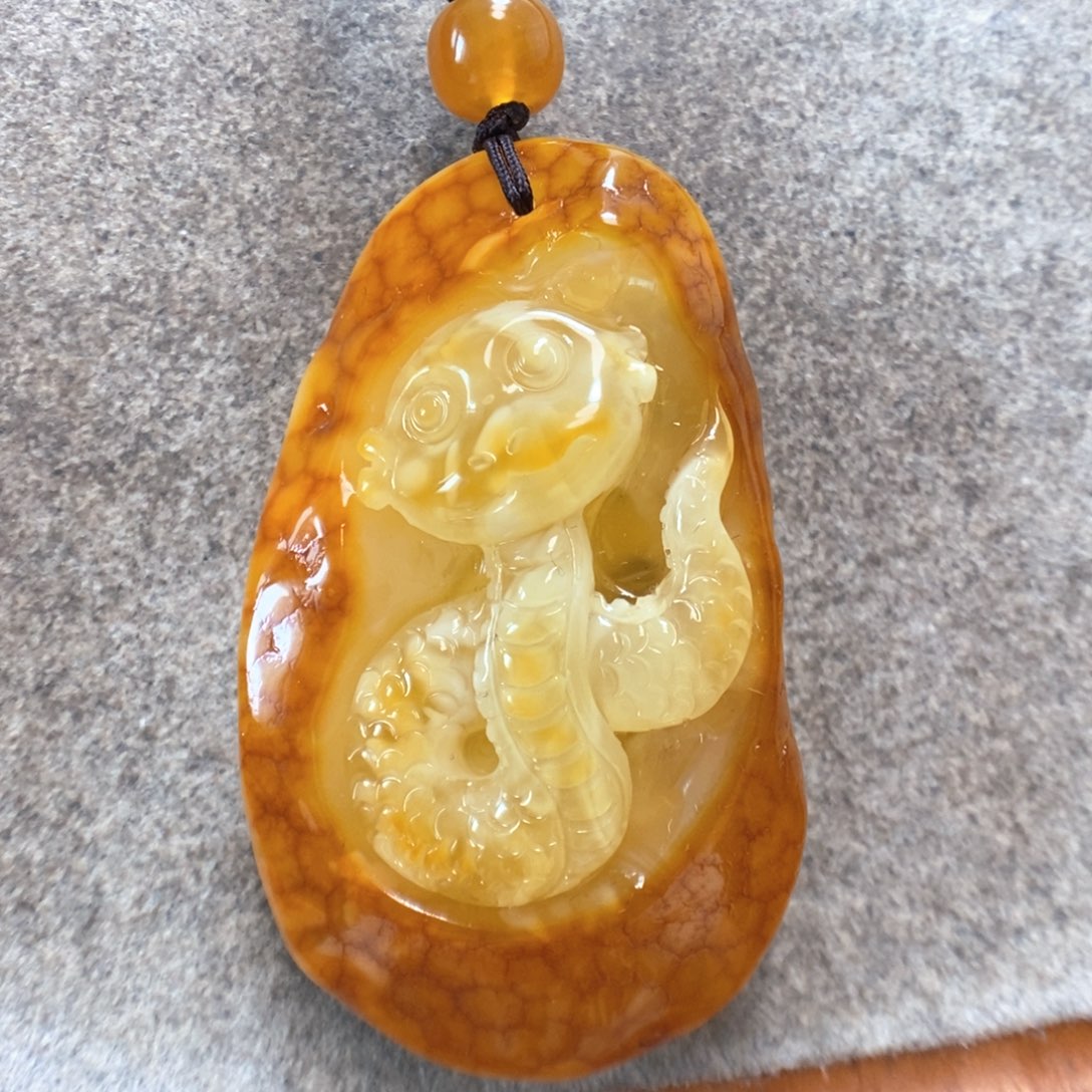 未镶嵌项链蜜蜡吊坠
