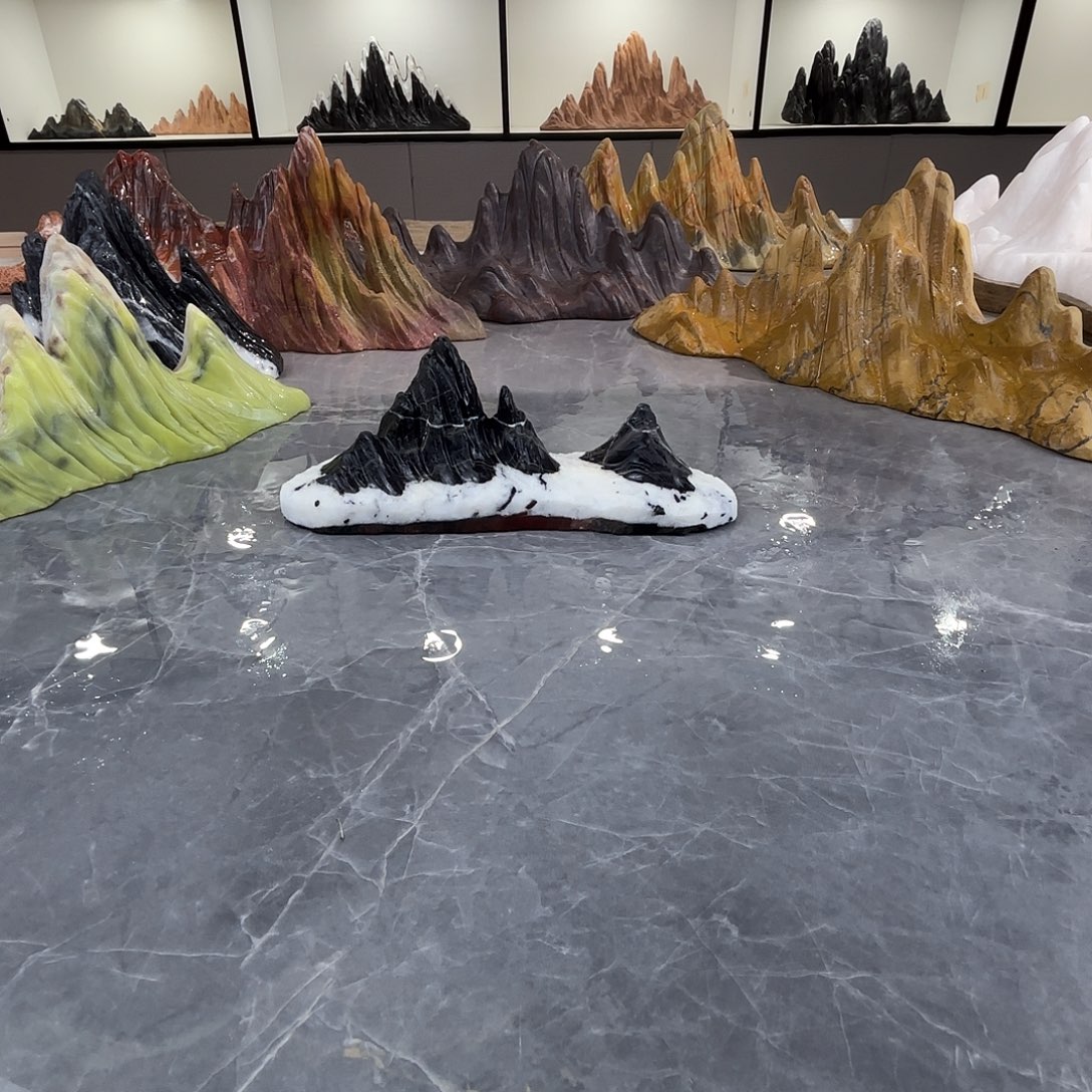 股***东砖雕灵璧石雕刻山峰摆件