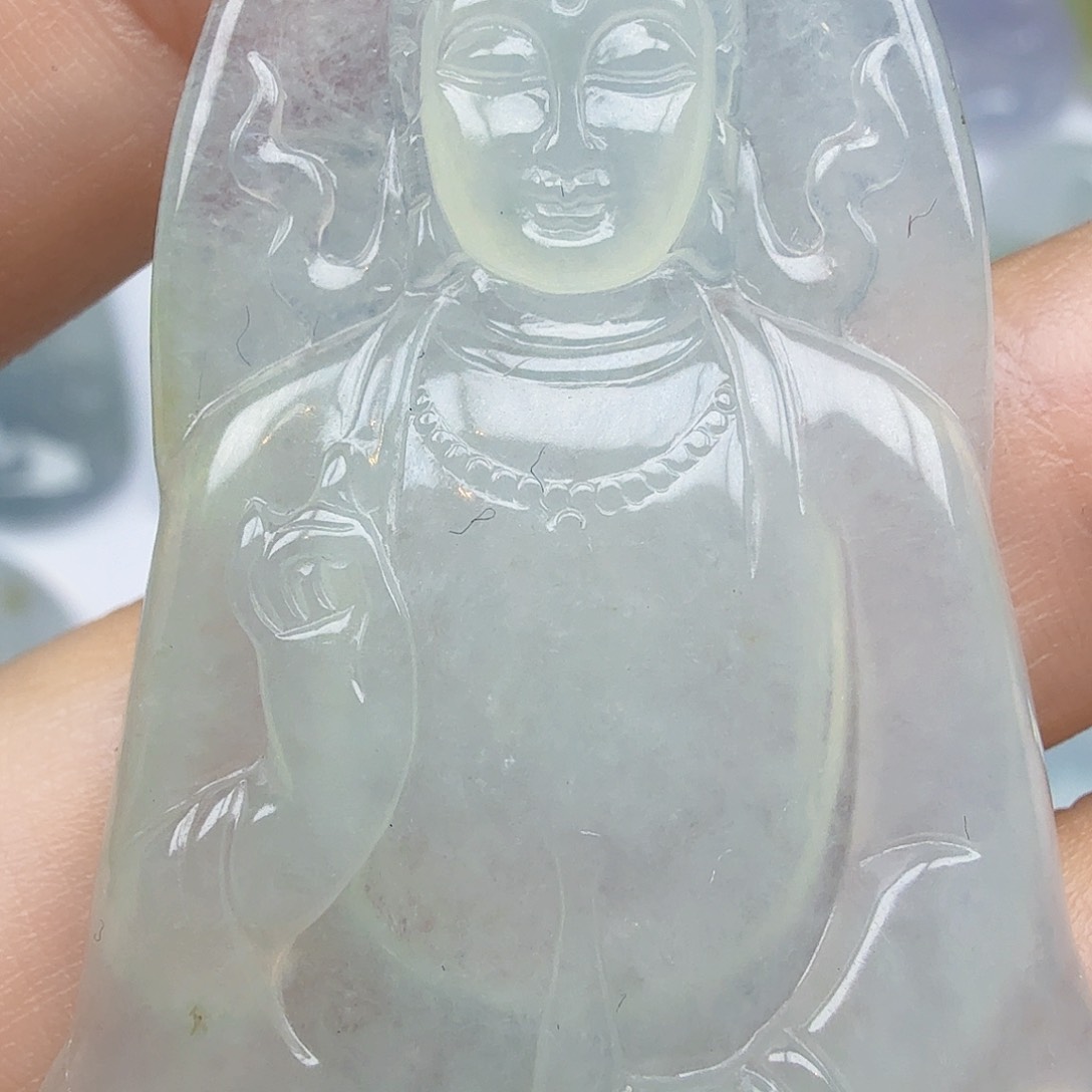 翡翠颈饰未镶嵌观音