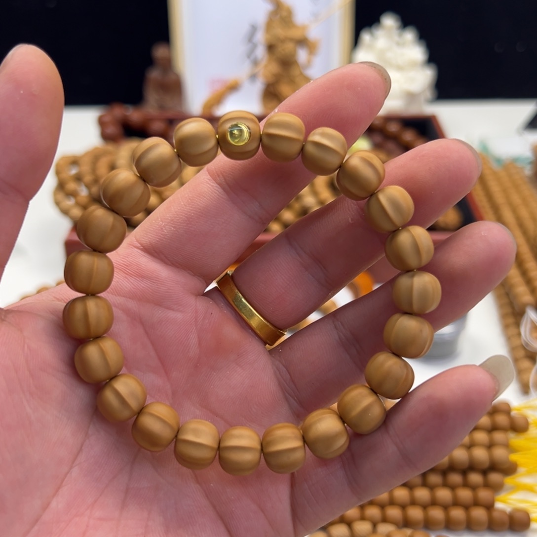 猴头核桃手串微瑕哑光鲨鱼背➕标