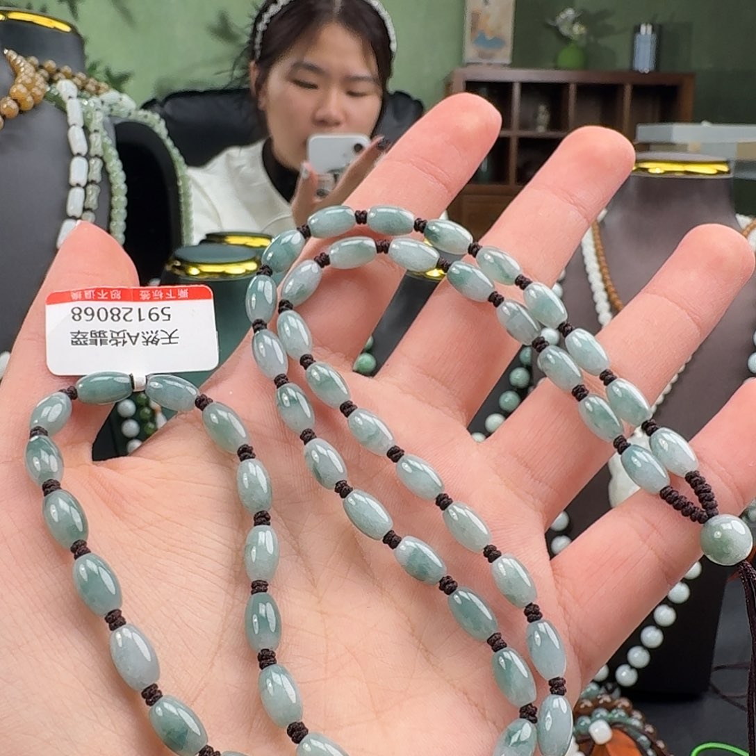 翡翠未镶嵌颈饰纯天然a货翡翠