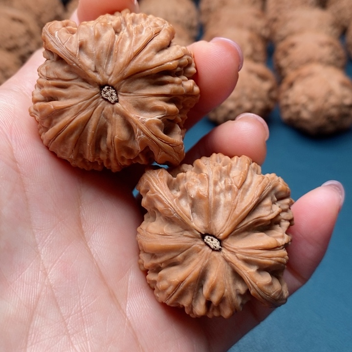 文玩核桃把件42磨盘