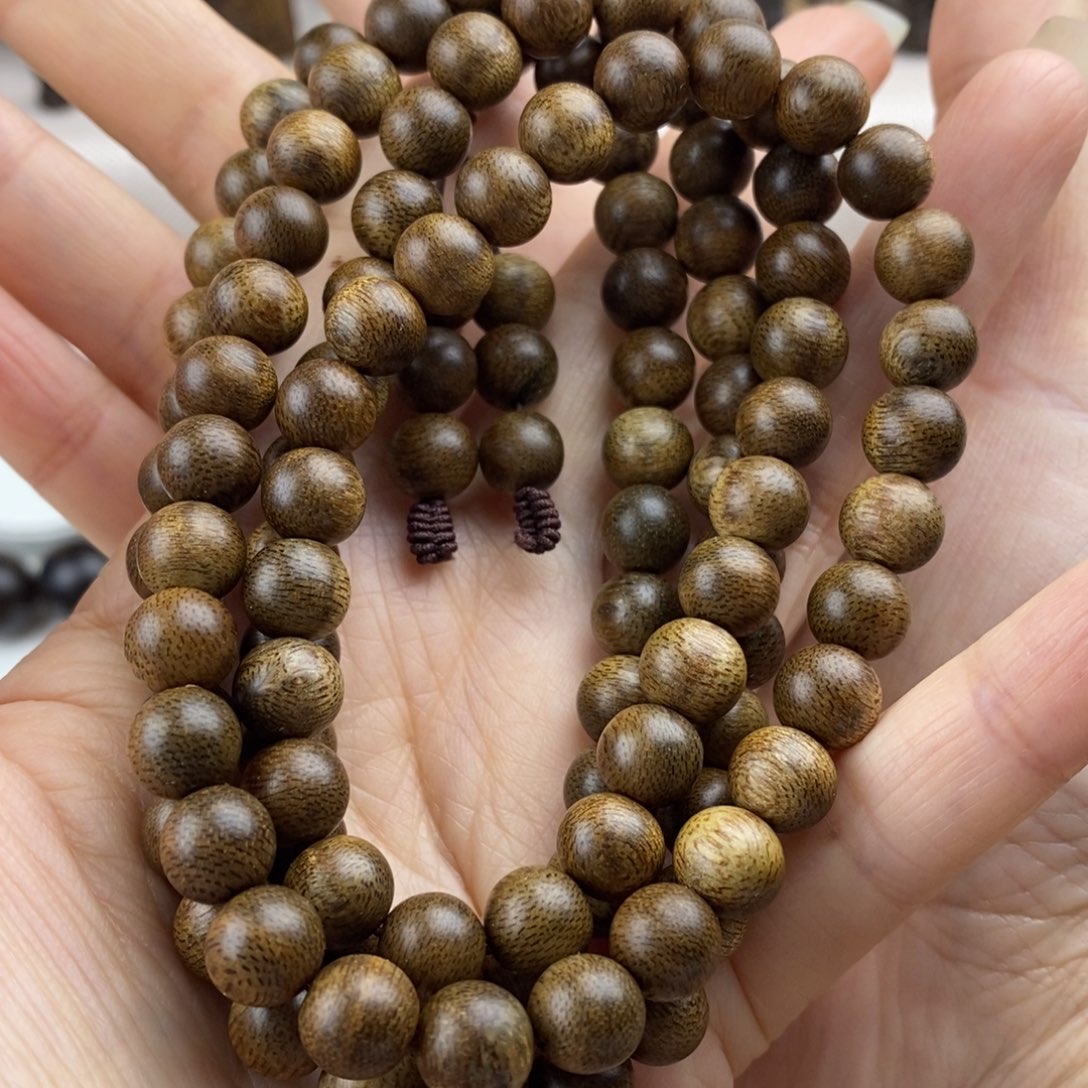 沉香手串海南莺歌绿奇楠