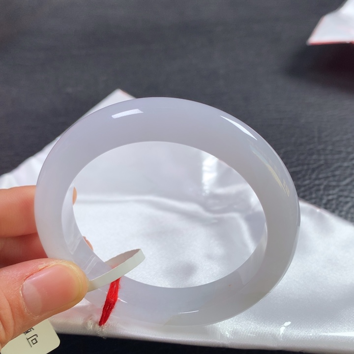 翡翠未镶嵌手镯52➕