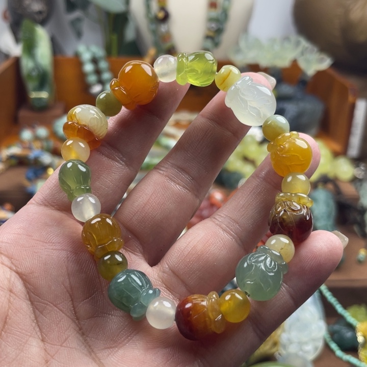 A***w蛇纹石玉未镶嵌手链