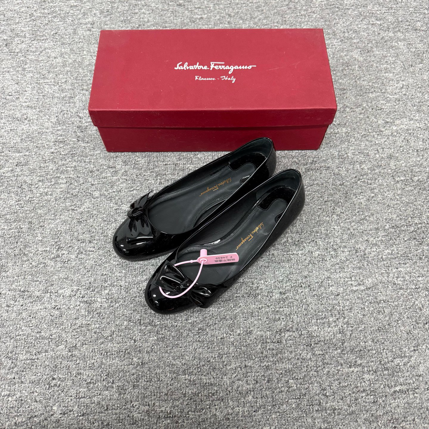 99新 AMIPARIS 菲拉格慕黑色皮鞋6.5码