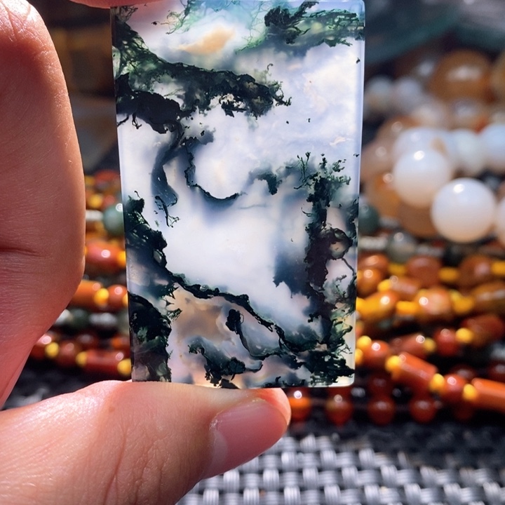 【闪购商品】玛瑙/玉髓颈饰未镶嵌维****一