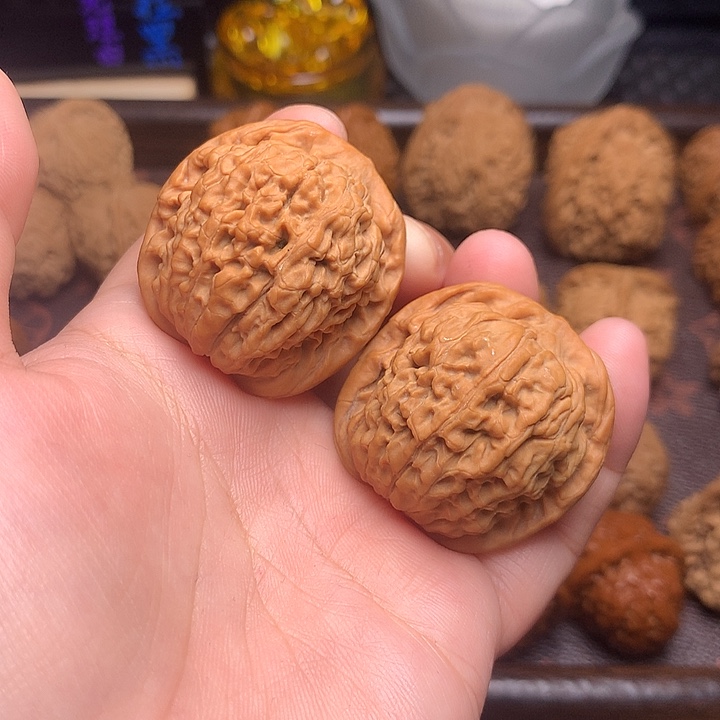 吊坠文玩核桃莲花虎头35尺