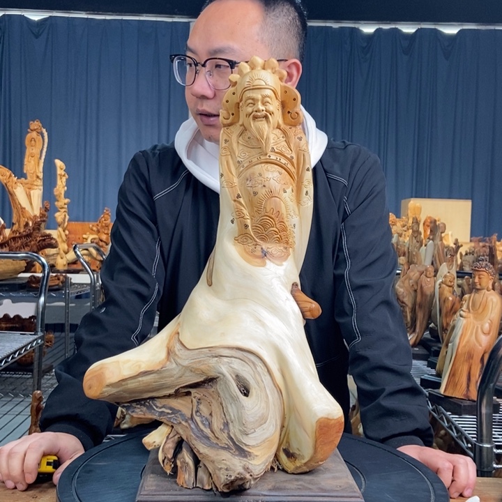 柏木（崖柏）随型摆件