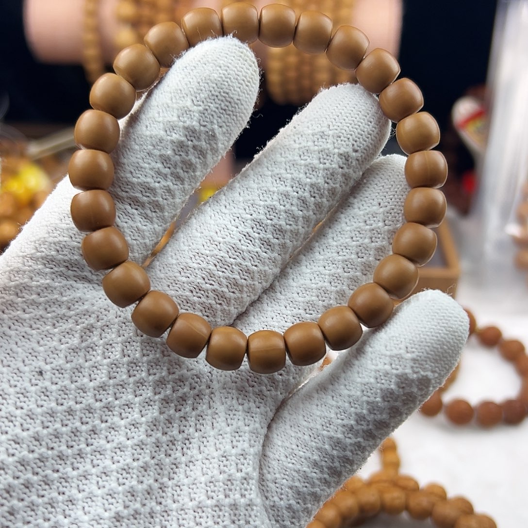 路***。手串猴头核桃全品直切手串