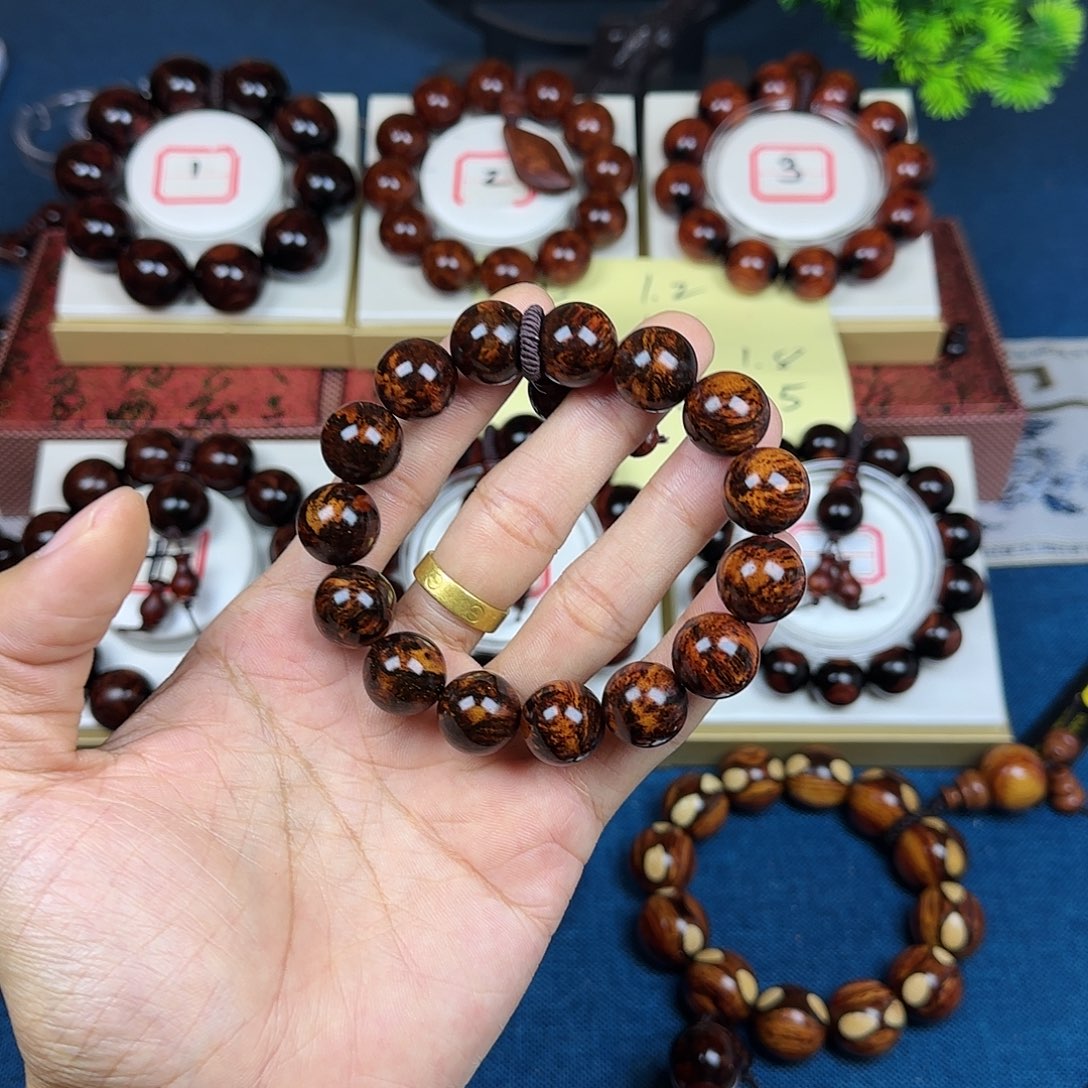 皮***生花梨木类黄花梨1.5