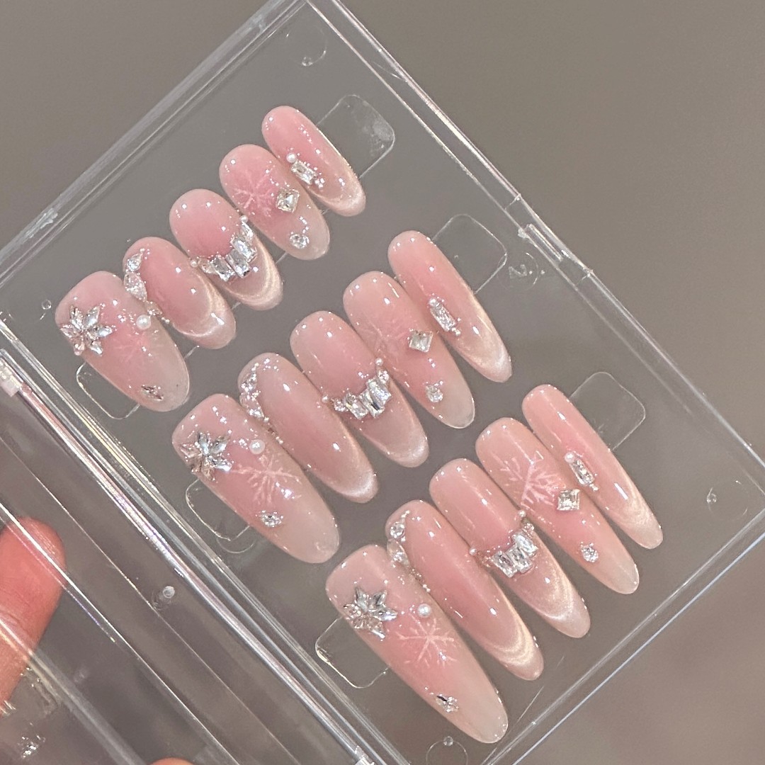 【锆石雪花】越简单越美丽~纯手工穿戴甲