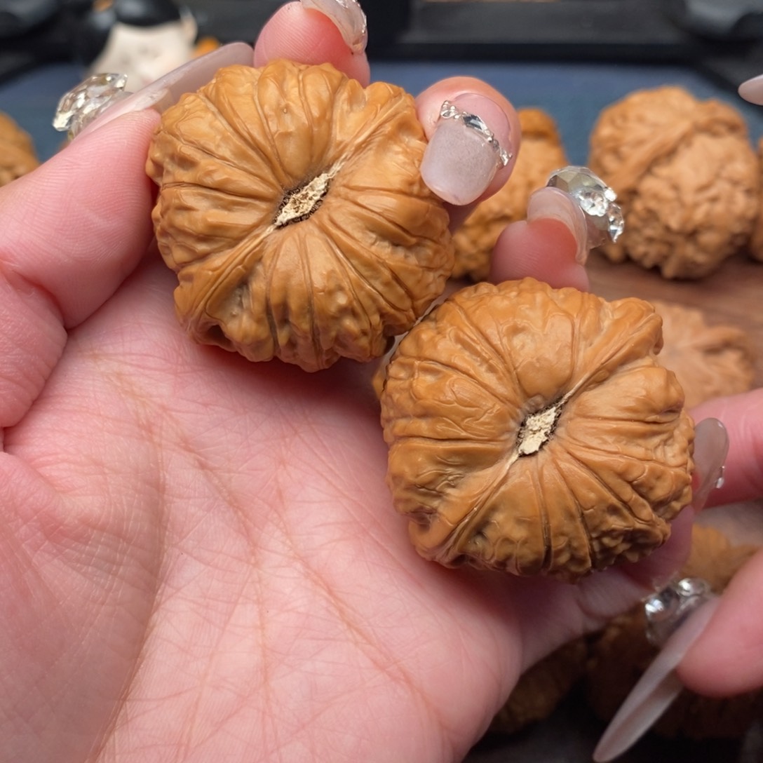 文玩核桃把件南瓜墩42. 8