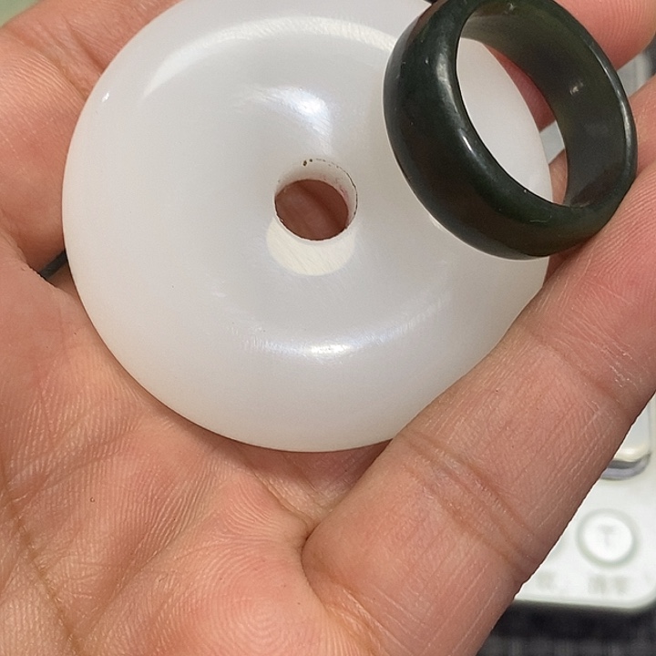 滴血莲花菩提吊坠
