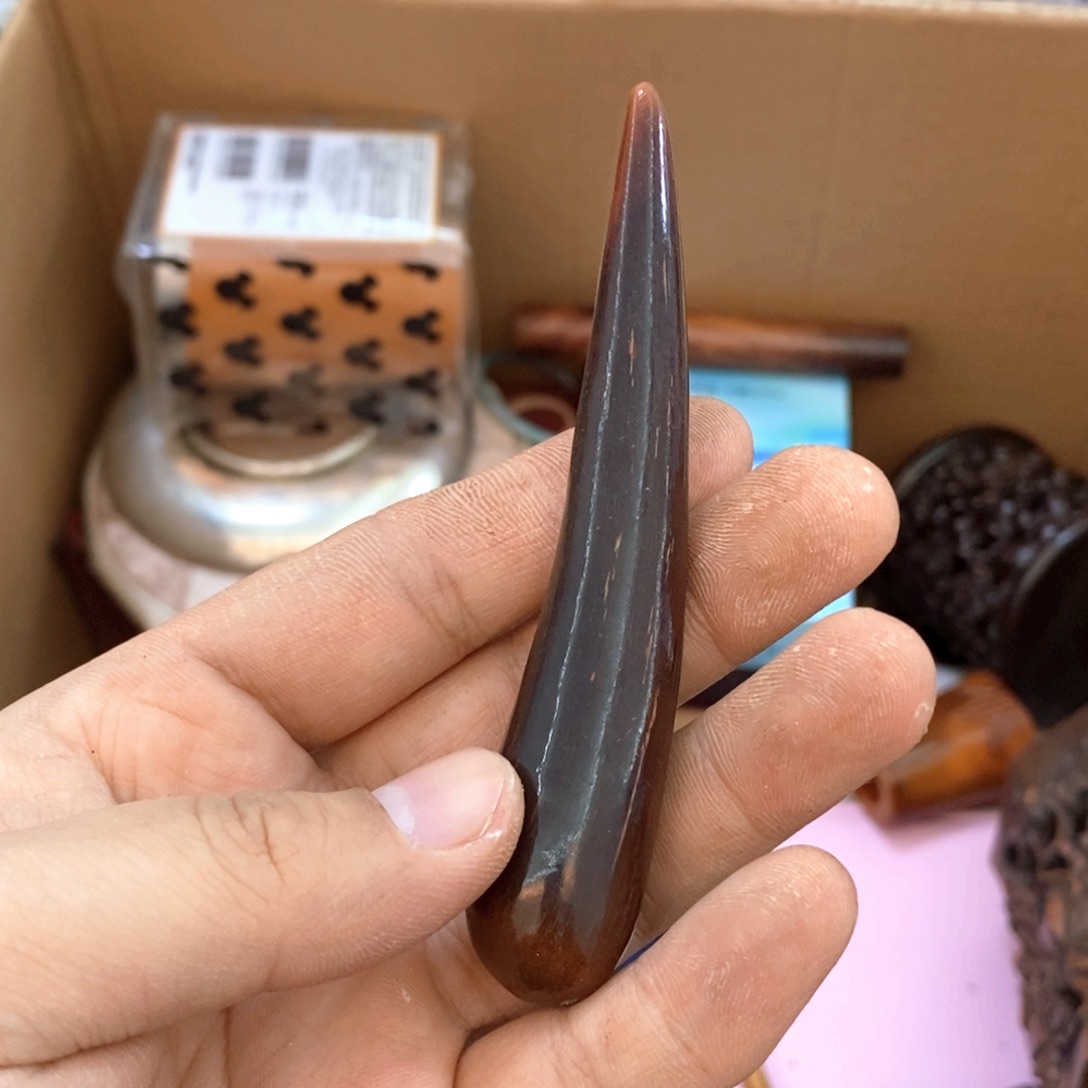 瓷片钮****嗝哈哈哈哈哈哈哈哈哈哈