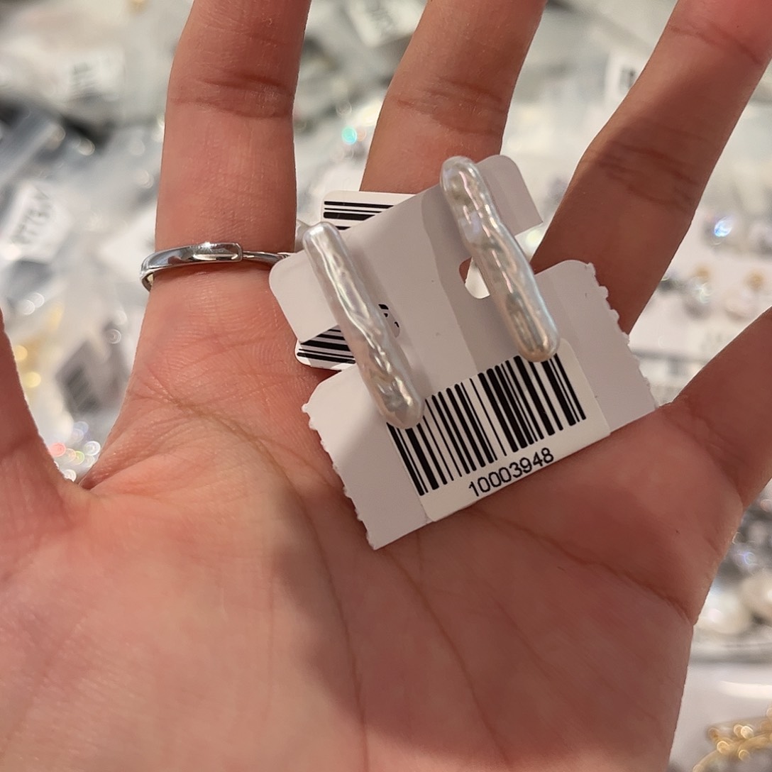 银S925镶嵌淡水珍珠耳饰