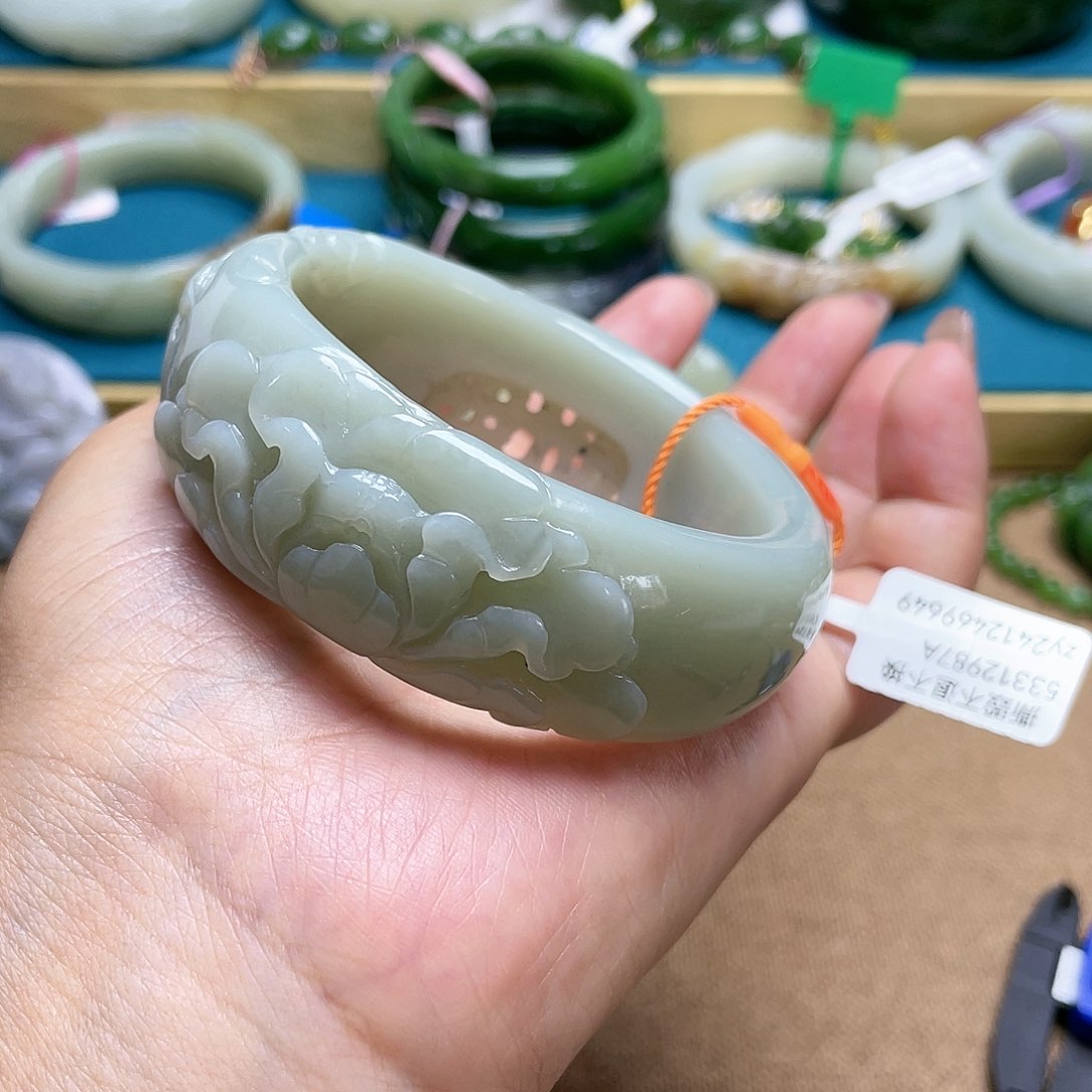 【闪购商品】和田玉手镯56圈口52未镶嵌