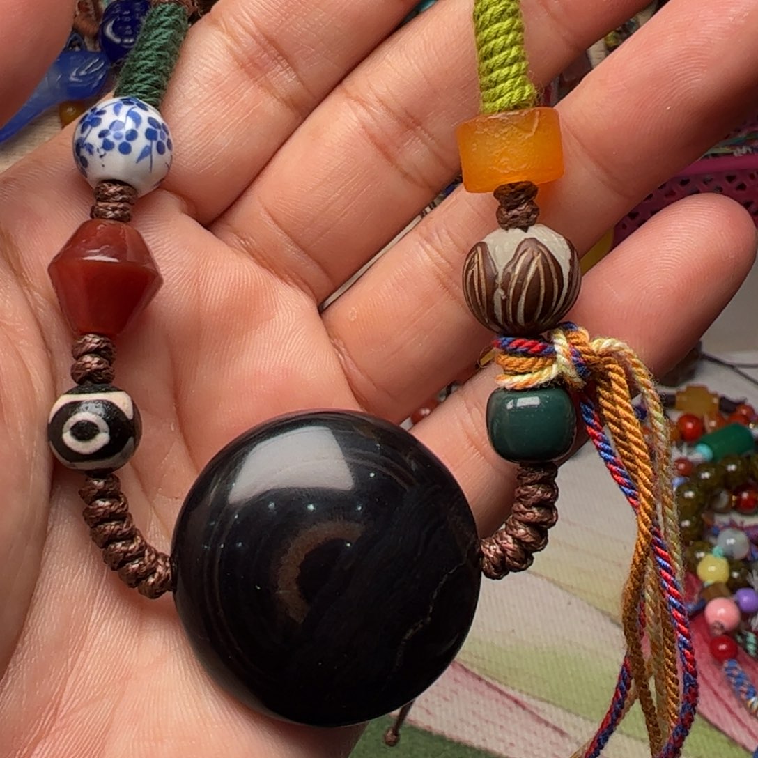 玛瑙/玉髓颈饰未镶嵌