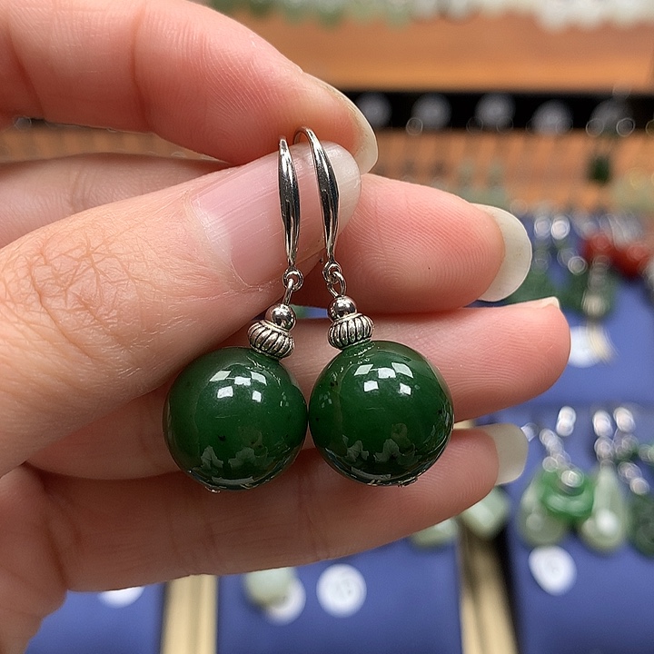 和田玉银S925镶嵌耳饰14左右碧玉