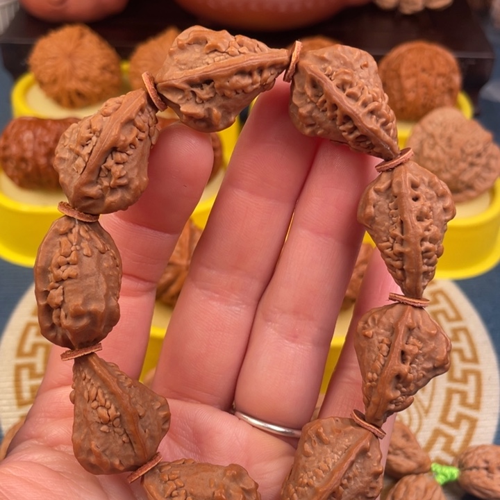 吊坠文玩核桃麒麟角手串18