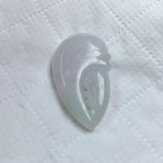 翡翠颈饰未镶嵌吊坠