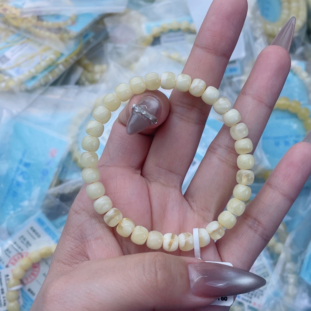 蜜蜡裸石未镶嵌蜜蜡20