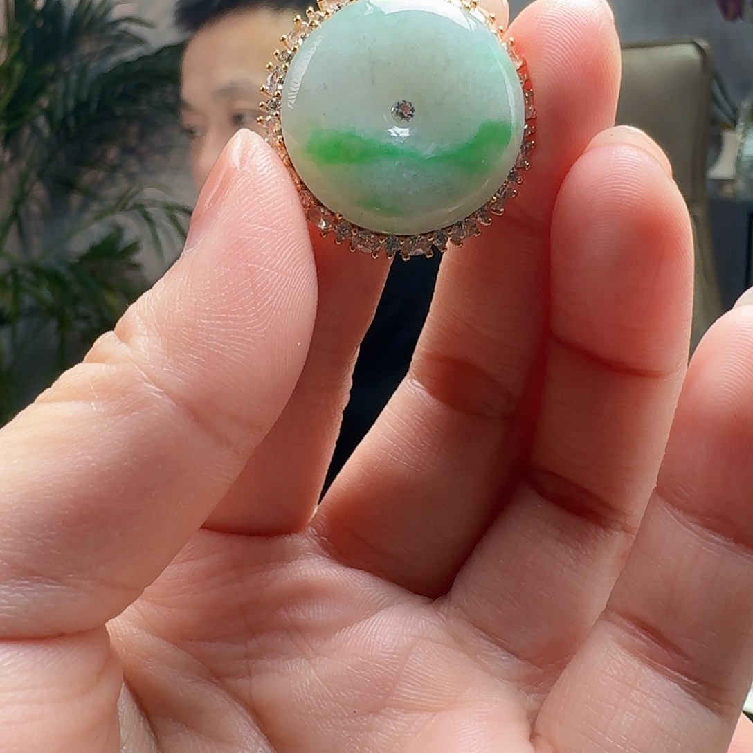 翡翠吊坠(不含链)银S925镶嵌天然