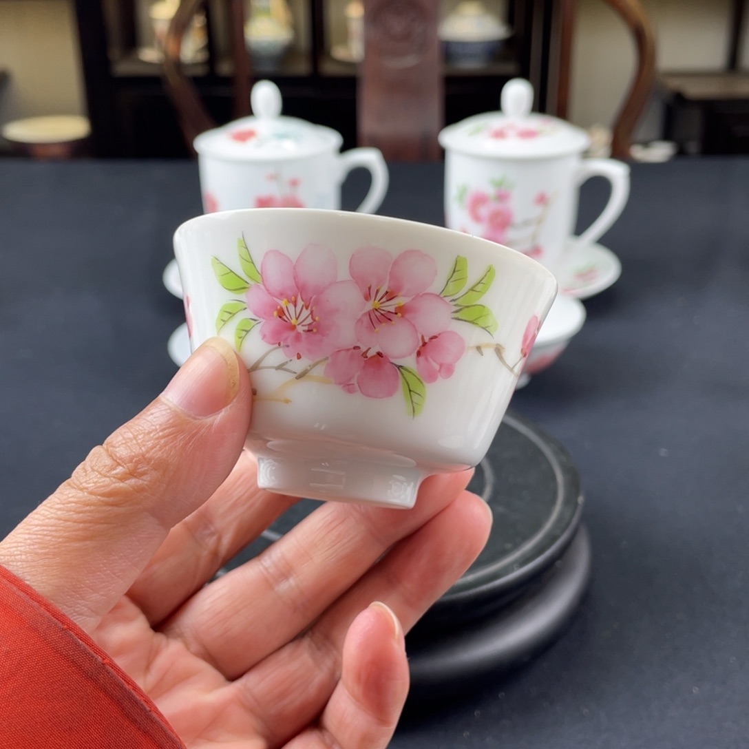 瓷片轻工业陶瓷研究所