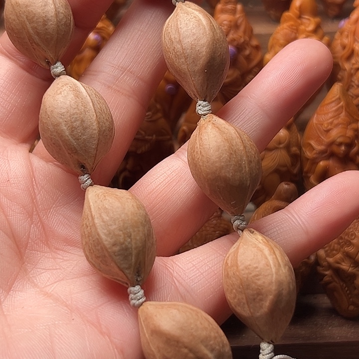 恒***冉橄榄核吊坠橄榄核