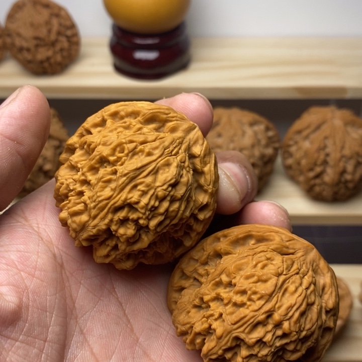 把件核桃天****字南疆石