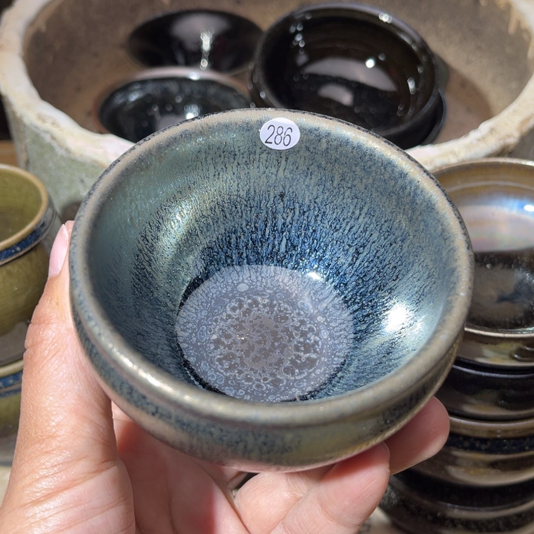 茶盏义兴龙窑坚持真柴烧