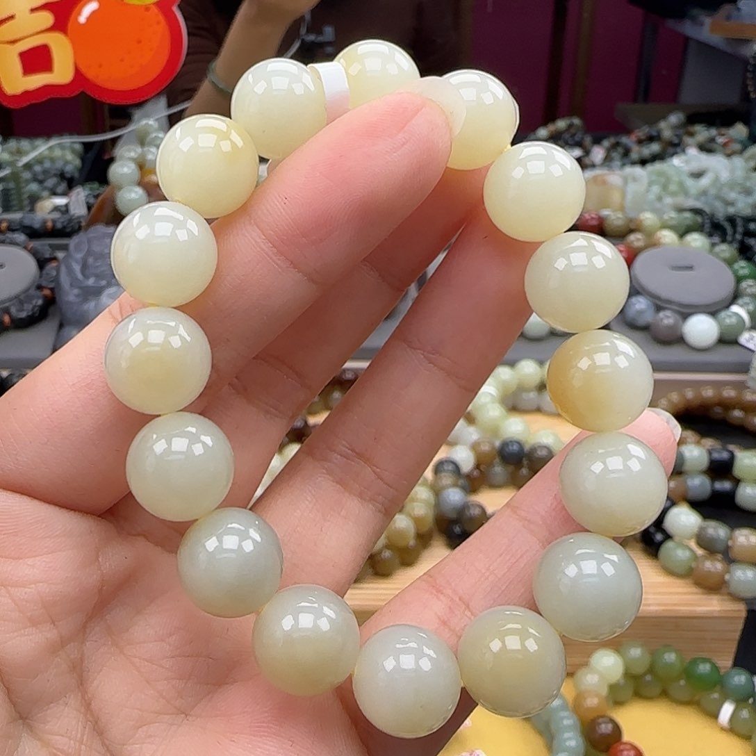 和田玉手链未镶嵌