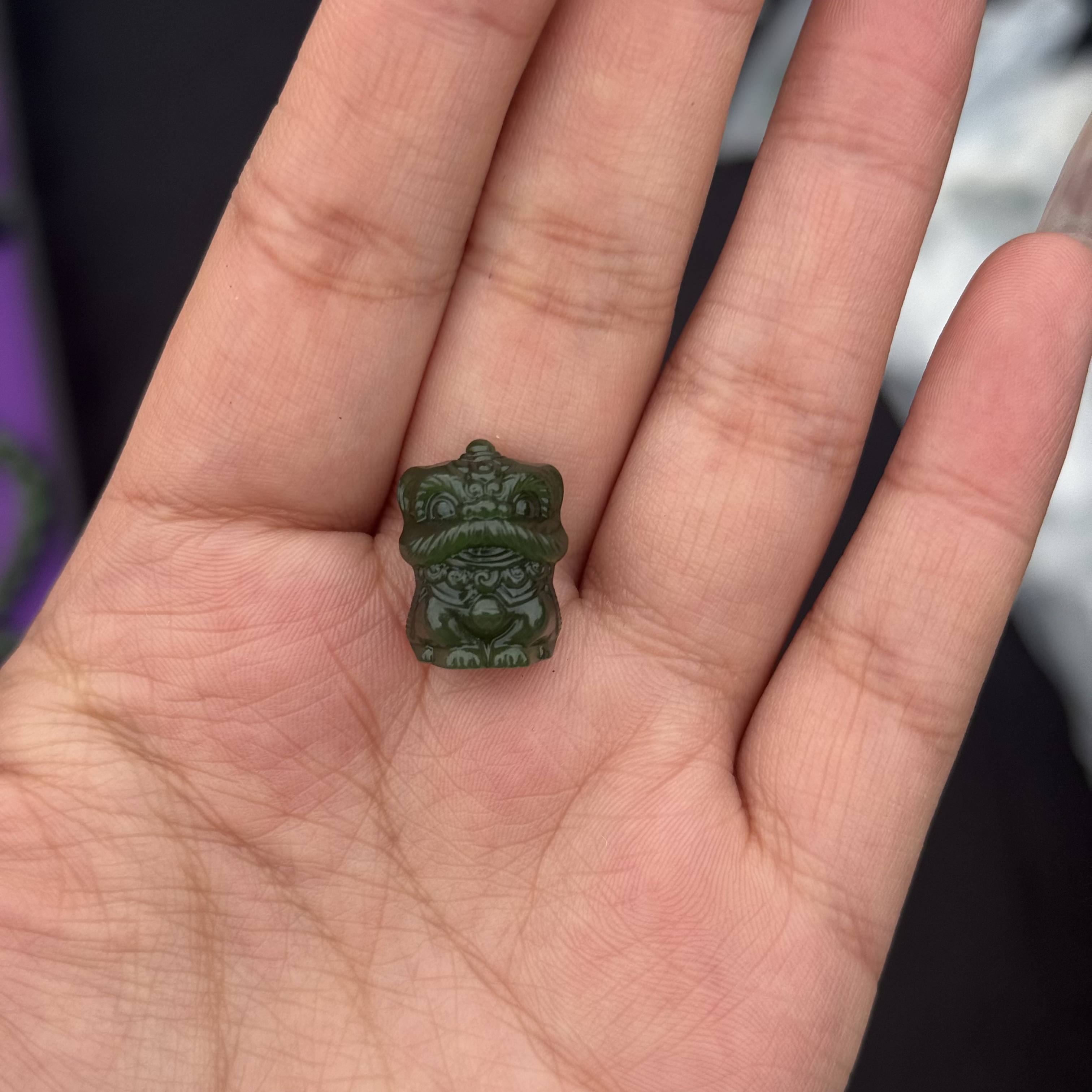 和田玉颈饰未镶嵌碧玉醒狮鑫宇拍一发一