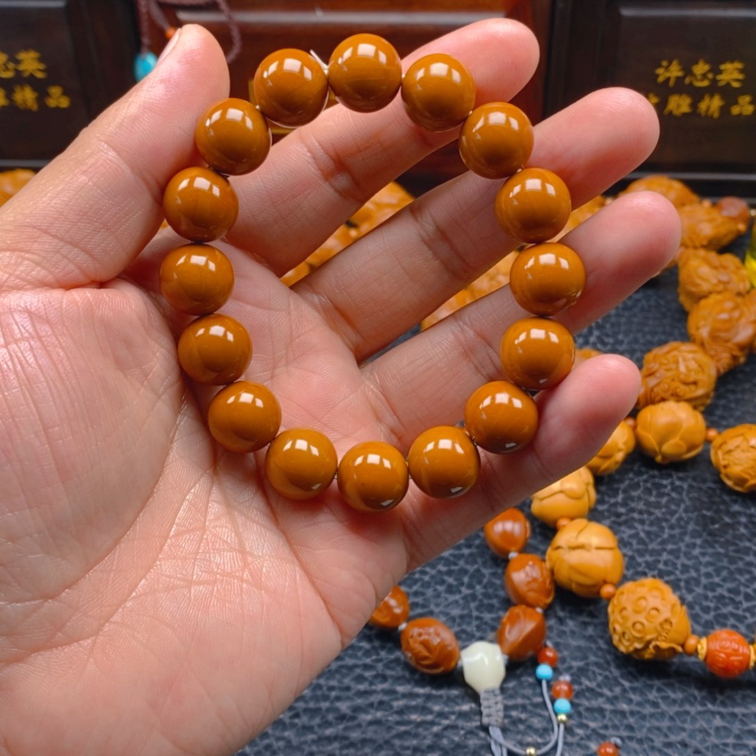 橄榄核手串/手链M****7铁核1.35正圆