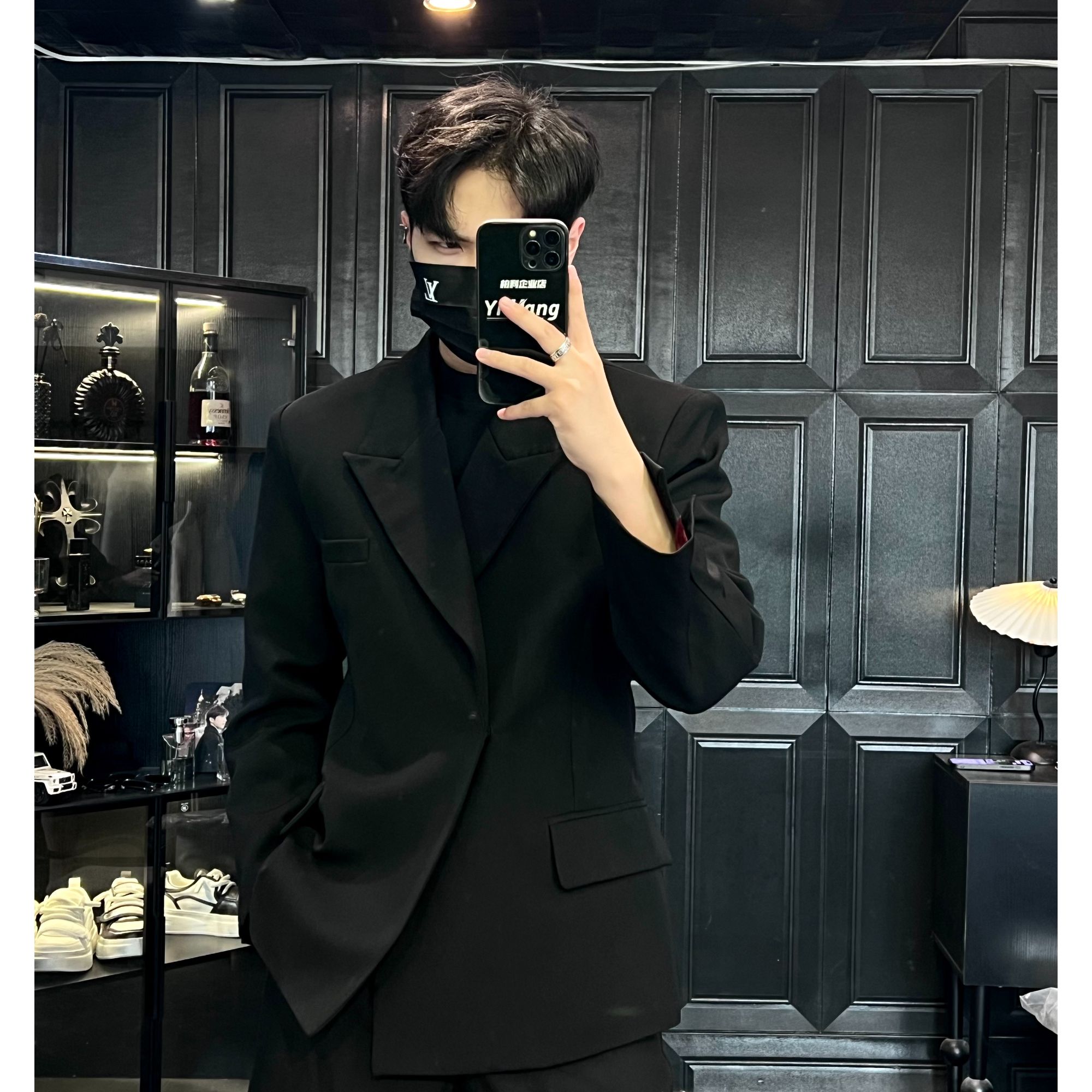 YIHANG 26新品【秋冬限定】高级感痞帅定制收腰设计垫肩西服男A84
