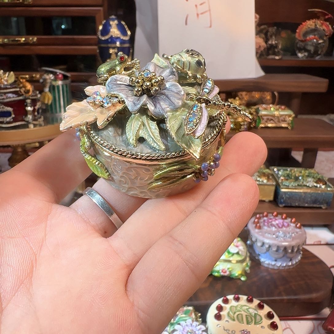 手工制品请勿吹毛求疵