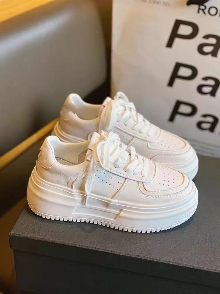 2025年新款运动鞋01