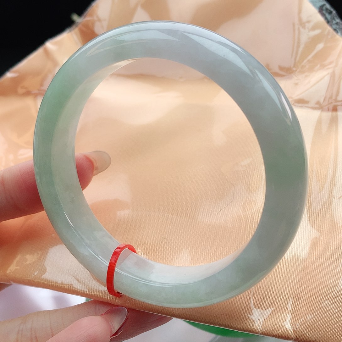 翡翠手镯未镶嵌58圈口880126