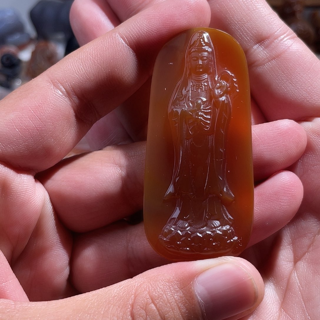 玛瑙/玉髓颈饰未镶嵌龙